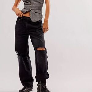 Levi's Baggy Dad Jeans rake it up, SIZE 29 1395